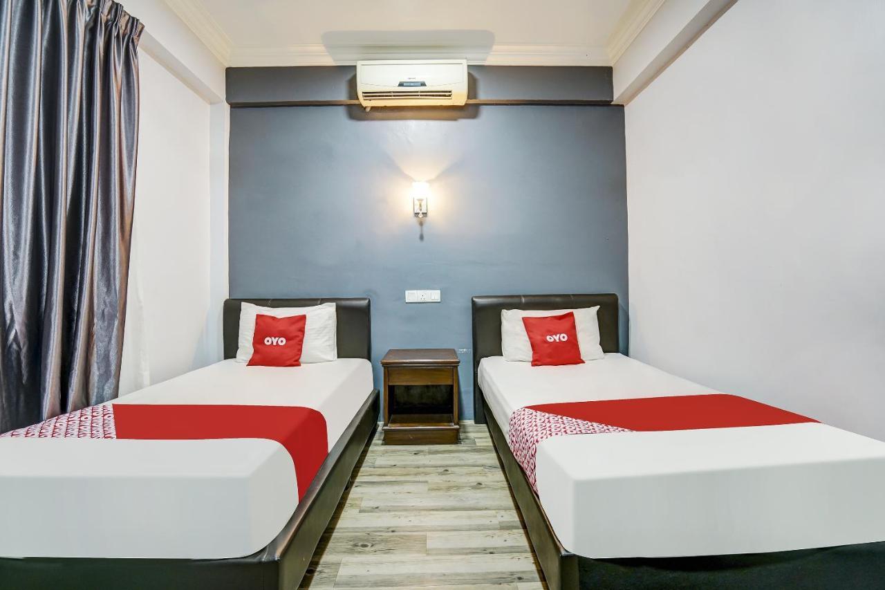 Capital O 90490 Zaques Hotel Sungai Petani Exterior photo