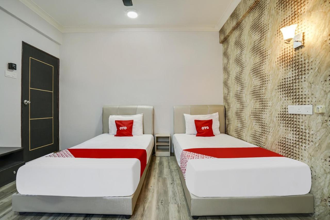 Capital O 90490 Zaques Hotel Sungai Petani Exterior photo