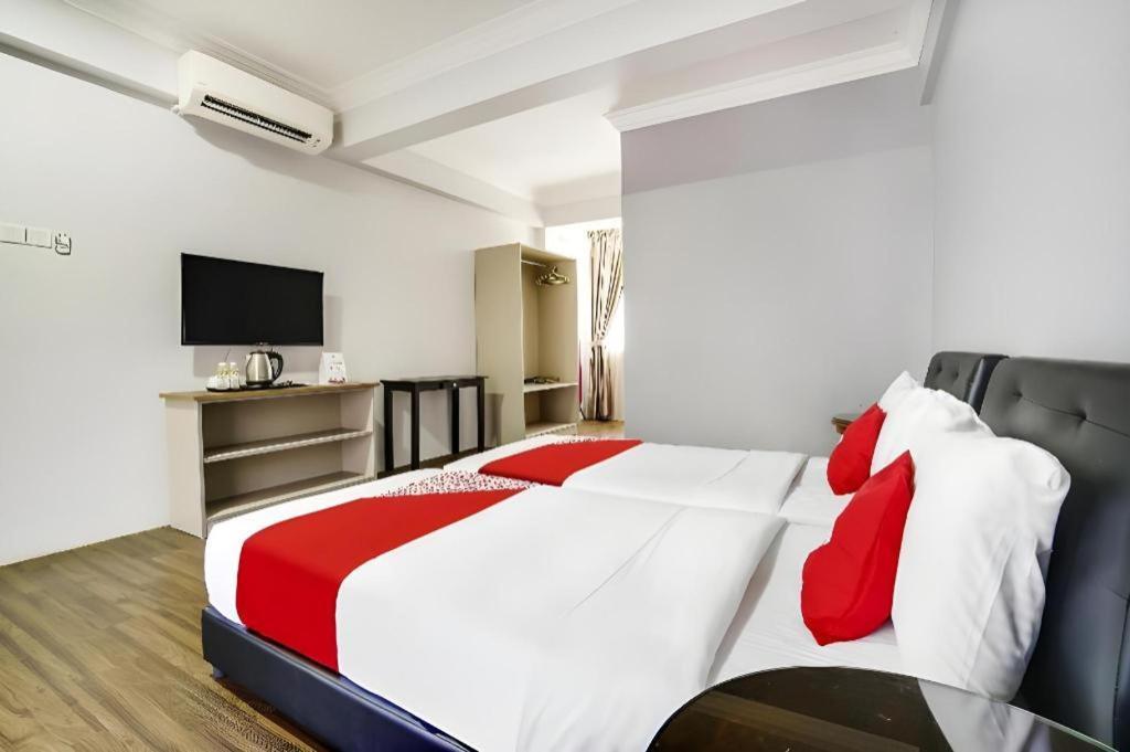 Capital O 90490 Zaques Hotel Sungai Petani Exterior photo